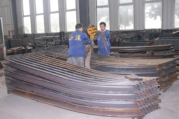 100 Sets of New-type U-shaped Steel Arch Supports of China Coal Group Transported to Kashi, Xinjiang 