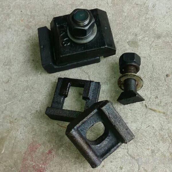 Railway Clamp KPO Colored or HDG for Rail Fastening