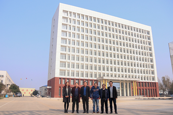 Maker Space Enterprises Observing Group from Tangcun Town Zoucheng City Visited China Coal Group