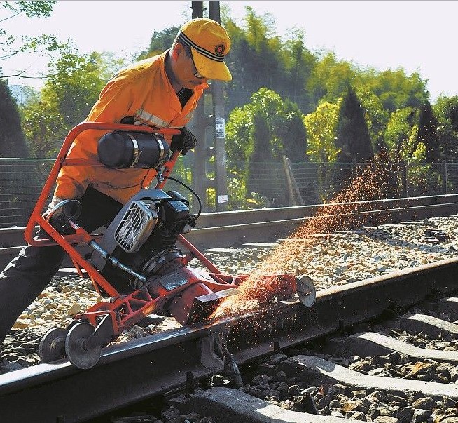 Rail Grinding Technology and China’s Rail Grinding Market