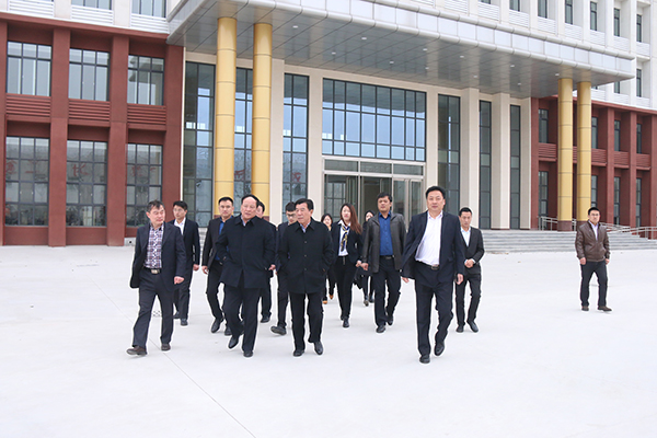 Warmly Welcome Yantai Nanshan Education Group Leaders Visit Our Group For Inspection