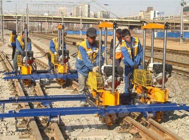 What is Rail Tamping Machine?