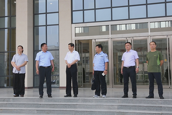 Warmly Welcome Leaders of City Procuratorate, City Court, High-tech Zone Public Security Bureau to Visit Our Grou