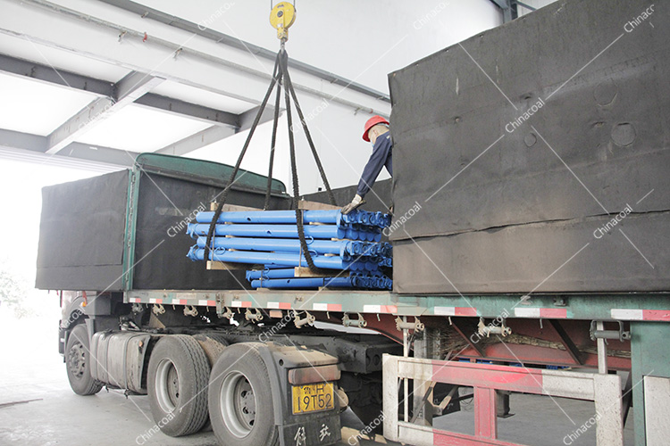 China Coal Group Sent Two Trucks Of Mine Single Hydraulic Props To Shanxi