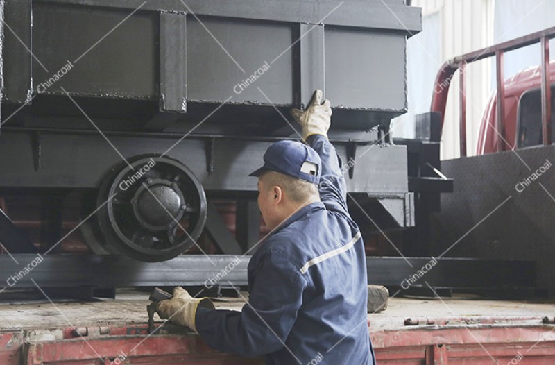 China Coal Group Sent A Batch Of Curved Rail Side Dump Mine Car To Yunnan